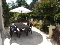 1 Bedroom Private vacation home in Lembras Các khách sạn ở Lembras