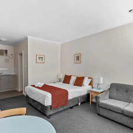 Taft Apartments