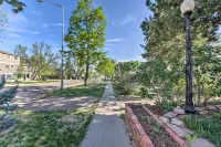 Fresh Downtown Longmont Apartment - Walk to Main! -  Ferienwohnungen