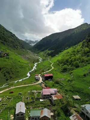Kale-iBala Palam OTEL Hotels in Zilkale Köyü
