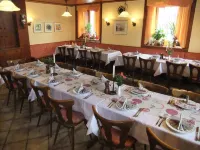 Gasthof Rotes Roß Hotel a Marktleuthen