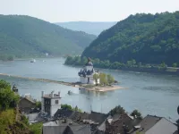 Hotel Deutsches Haus Отели в г. Бахарах