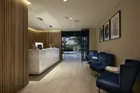14 Urban Hotel - Mountain view