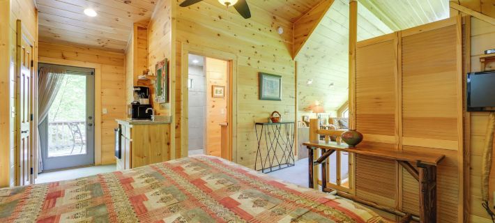 Hot Tub, Fire Pit and Mtn Views Bryson City Escape Hotels in Swain County