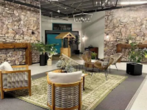 Cozy Studio w/ Kitchenette Near Gunstock Mtn, Lake, Weirs Beach, & Pavilion Hotels in Gilford