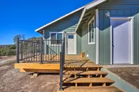 Oakhurst Duplex ~ 13 Mi to Yosemite National Park!