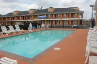 Quality Inn Albertville US 431 - Pools