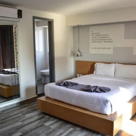 Hotel Perla Central