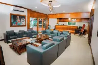 Hotel Palmyra Grand Inn - Kochi