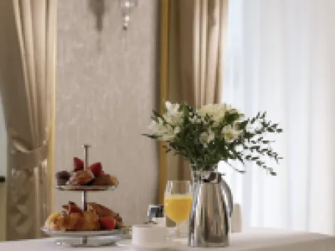 ホテル アラブ イン サヒブザダ・アジット・シン・ナガーのホテル