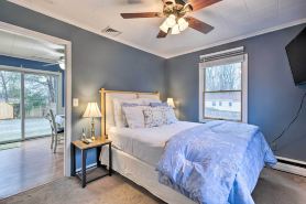 Charming Rocky Point Home ~ 1 Mi to Beach!
