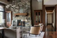 7 Renegade Rd 6 Bedroom Home by Moonlight Basin Lodging - 4-Star