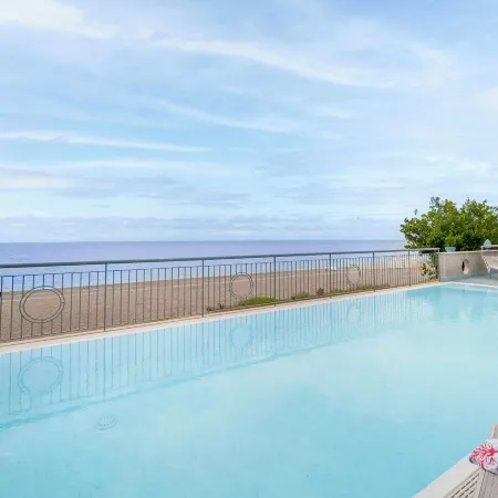 Aurora View Resort