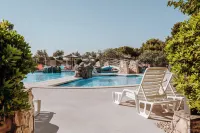 Matilde Beach Resort - Beach