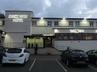Kings Park Hotel Hotels in 