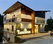 The Lake House Hotels near Lambo hotel room