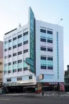 Left Bank Hotel