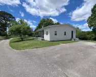 Tranquil 3-bedroom house in Lenoir City.