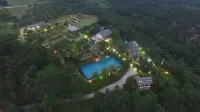Mungyeong Mungyeong Secret Garden Holiday Pension - พร้อมWifi
