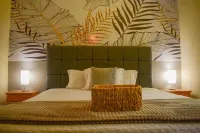 Hotel Boutique Valverde Santa Elena - parking