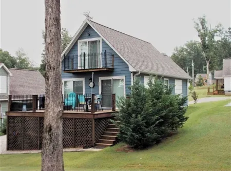 Blue Cottage Pickwick, Tn Отели в г. Хардин