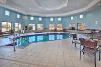 Holiday Inn Express & Suites Duncan Hotels in Duncan