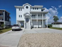 Soundfront Retreat