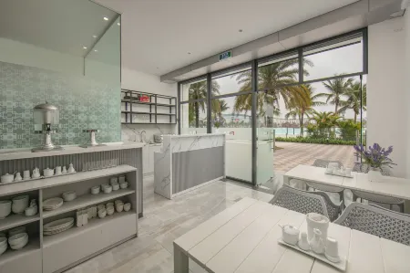 PCA Hotel 1 - Vinhomes Ocean Park Отели в г. TT. Nhu Quynh