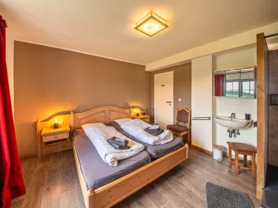 Luxurious House with Sauna in Bastogne  otelleri