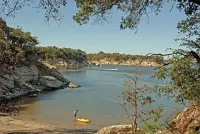 Cabin in the woods- Minutes from Lake Texoma, Red River, and Choctaw Casino.