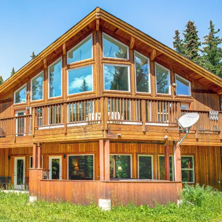 Hot Tub & Mtn Views Pristine Breckenridge Home!