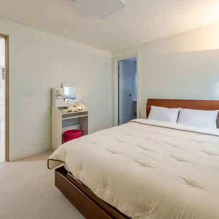Yeosu Family House Private Pension