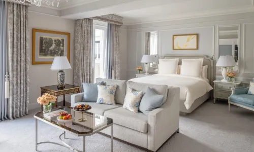 Four Seasons Hotel George V Paris