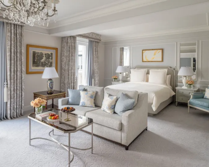 Four Seasons Hotel George V Paris