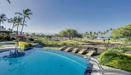 Kolea 14F Pool, Gym & More! Hotels in Hawaii County