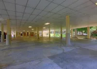 Updated Single Story Comal River Condo with Pool-Walk to Downtown NB