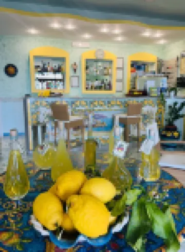 科斯塔德阿馬爾非洛坎達酒店