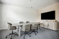 Lofts at Weston Lakeside by Landing - 4 Sao