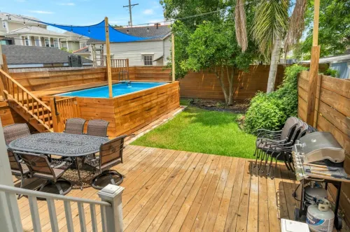 Charming Historic Retreat with Private Backyard - Inviting Oasis