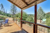 Walk to River: Tranquil Home w/ Views in Lewiston