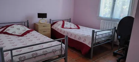 To rent villa with swimming pool for 6 people close to shops and beaches Отели в г. Могио