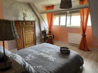 La Ptite Chaumière Hotels in Forges-les-Eaux