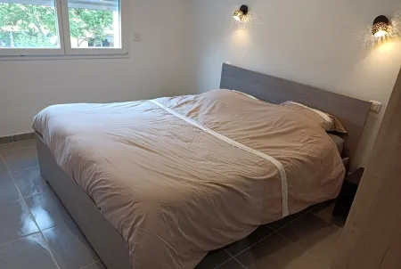 Appartement Calme Отели рядом с достопримечательностью «Camping Resort and Spa La Baume la Palmeraie»