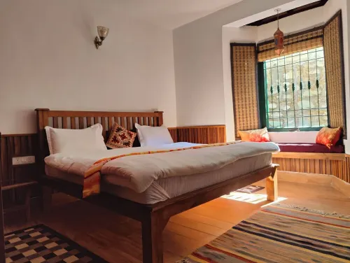 Joie de Vivre- Charming cottage with 6 bedrooms in Mukteshwar