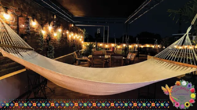 7 Bedrooms•9 Beds• 3 Kitchens•Rooftop Lounge