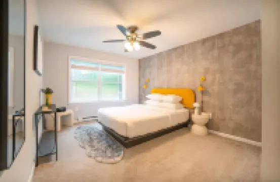 20 Acre Luxe Family Getaway with Hot Tub, Game Room Hotels in Neversink