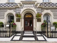 Gem Langham Court Hotel Hotels near Fitzrovia