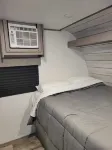 Cozy RV with AC and WiFi in Terrific Melrose