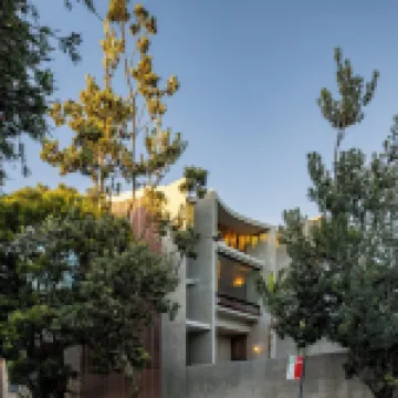 Camperdown - Luxury Architectural Escape - Brand New Home!!!