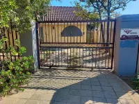 Tranquil cottage with WiFi and pool in Boksburg;   Home away from home.